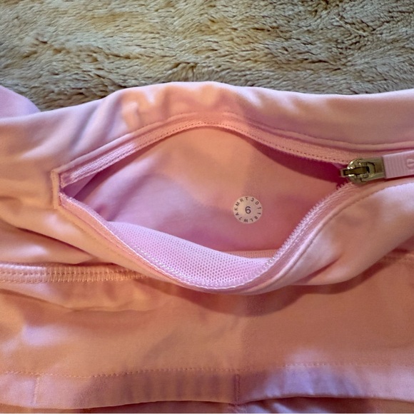Lululemon Speed Up Pink Short - Picture 6 of 7